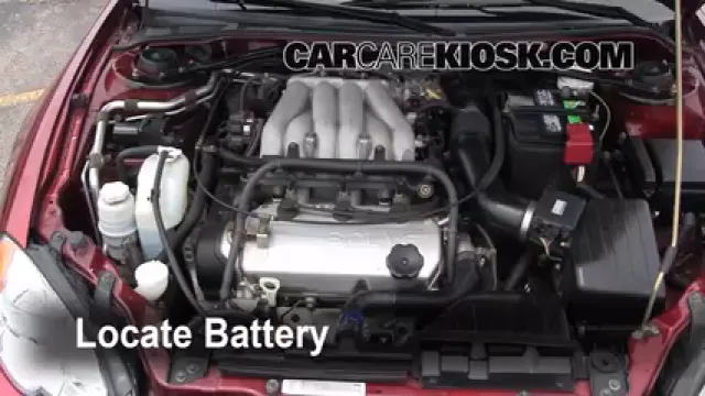 2005 Chrysler Sebring Limited 3.0L V6 Coupe Batterie Changement